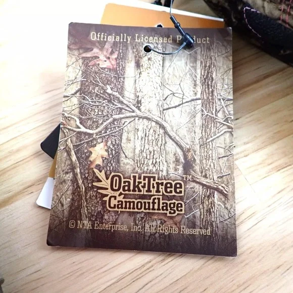 Huntworth Womens Oak Tree Camo Gloves Size Medium Realtree Waterproof - Picture 5 of 8